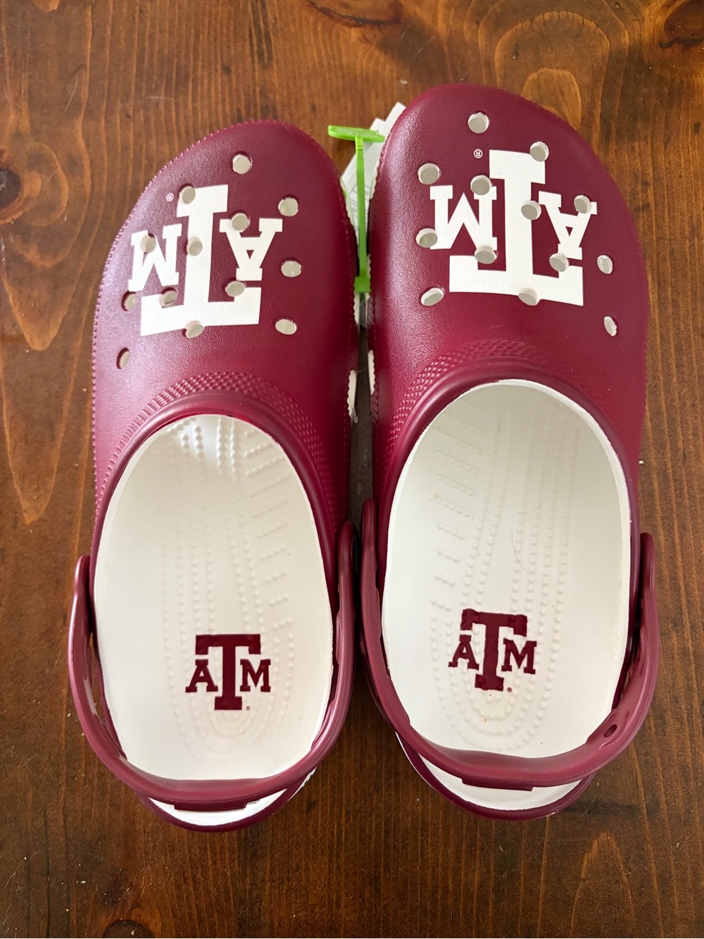 Texas A&M Crocs Maroon Logo Slide On Shoes W10 M8.